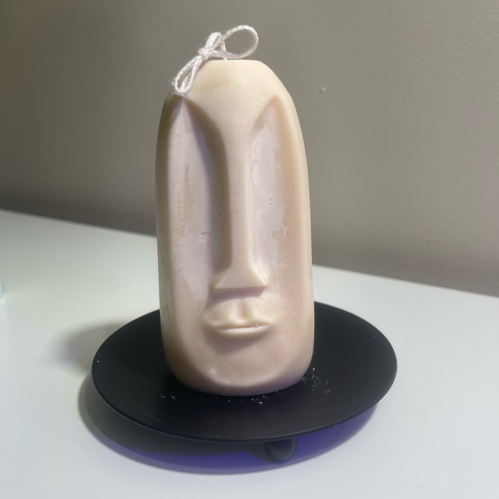 Large face candle